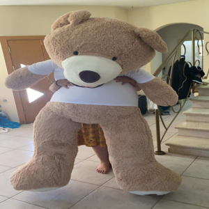 דובי ענק 2.6 מטר בצבע חום בהיר – דגם טומי